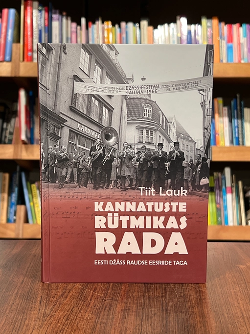 Kannatuste rütmikas rada. Eesti džäss raudse eesriide taga